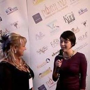 Meet your Posher, Carla